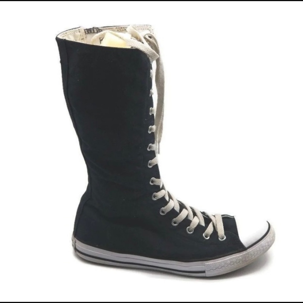 SOLD Chuck Taylor High converse